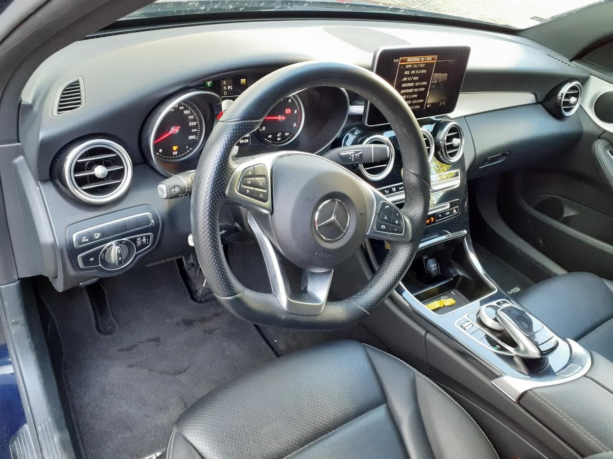 Mercedes-Benz C 200 D · Kit AMG · Ano 2018 — imagen 10