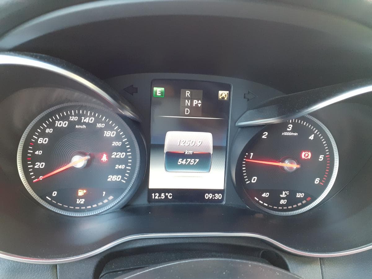 Mercedes-Benz C 200 D · Kit AMG · Ano 2018 — imagen 18