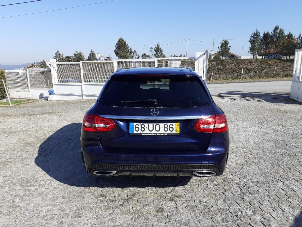 Mercedes-Benz C 200 D · Kit AMG · Ano 2018 — imagen 5