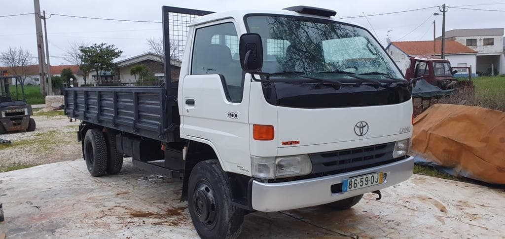 Veículo Pesado Toyota — image 1