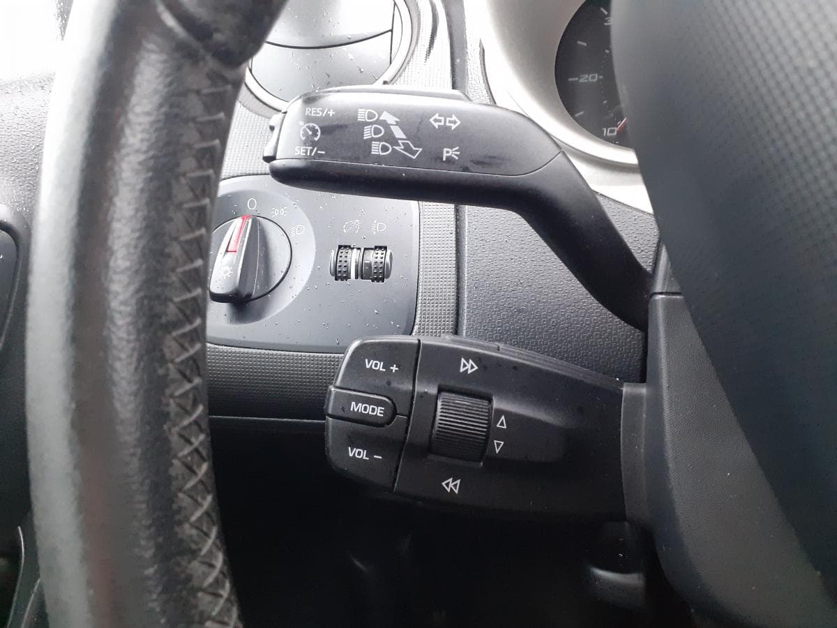 LEILÃO SUSPENSO · Redução Valor · Seat Ibiza 1.6 TDI · Ano 2010 — image 12