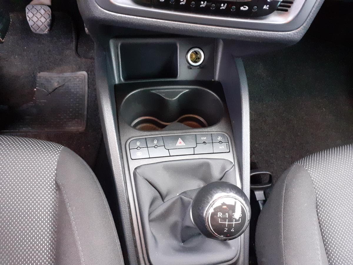 LEILÃO SUSPENSO · Redução Valor · Seat Ibiza 1.6 TDI · Ano 2010 — image 13