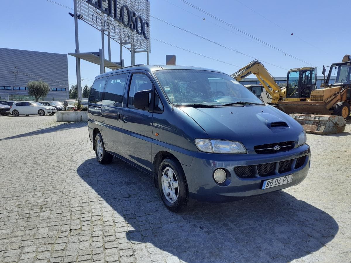 Hyundai H1 · Ano 2000 — imagem 1