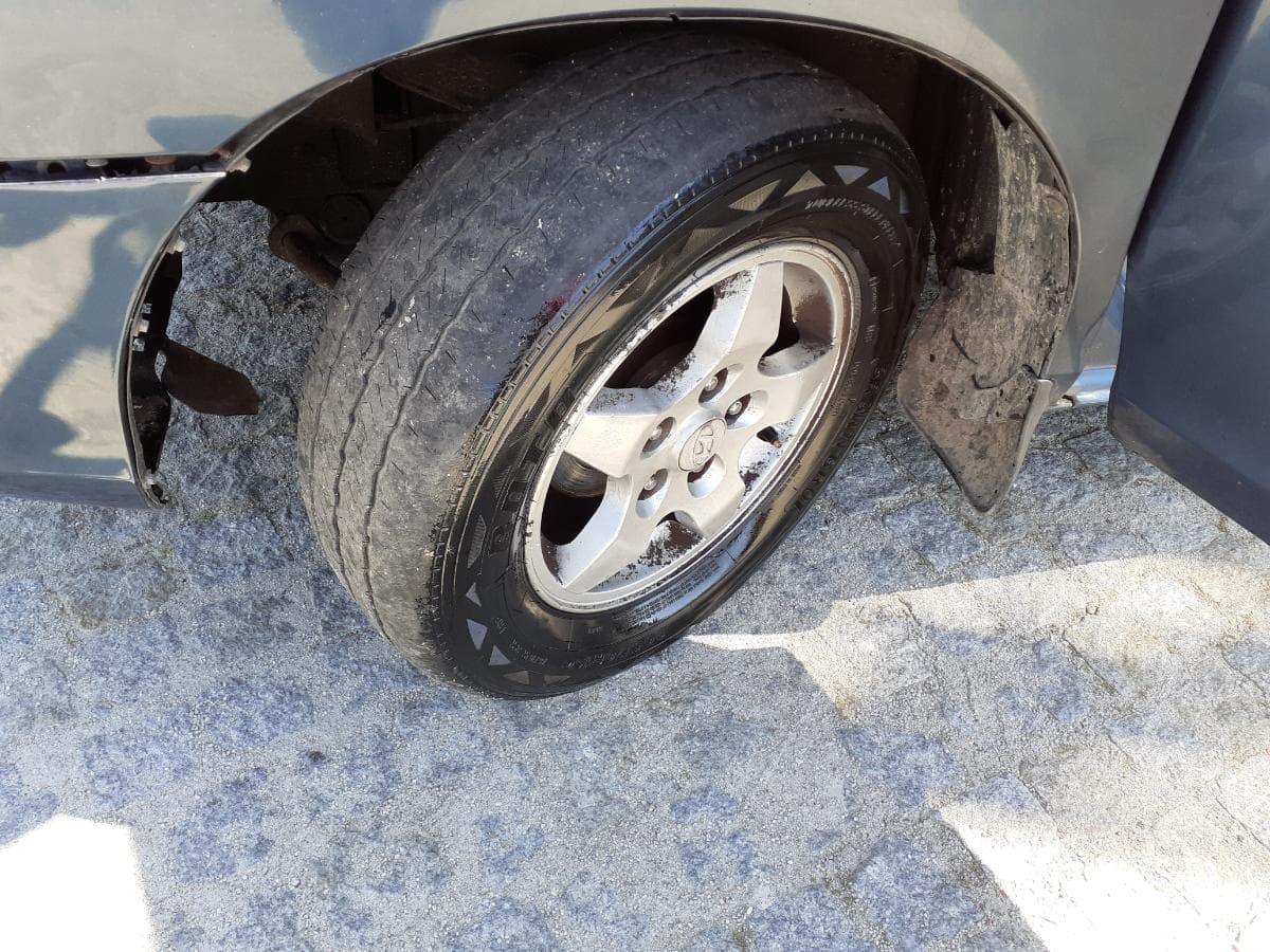 Hyundai H1 · Ano 2000 — imagem 17
