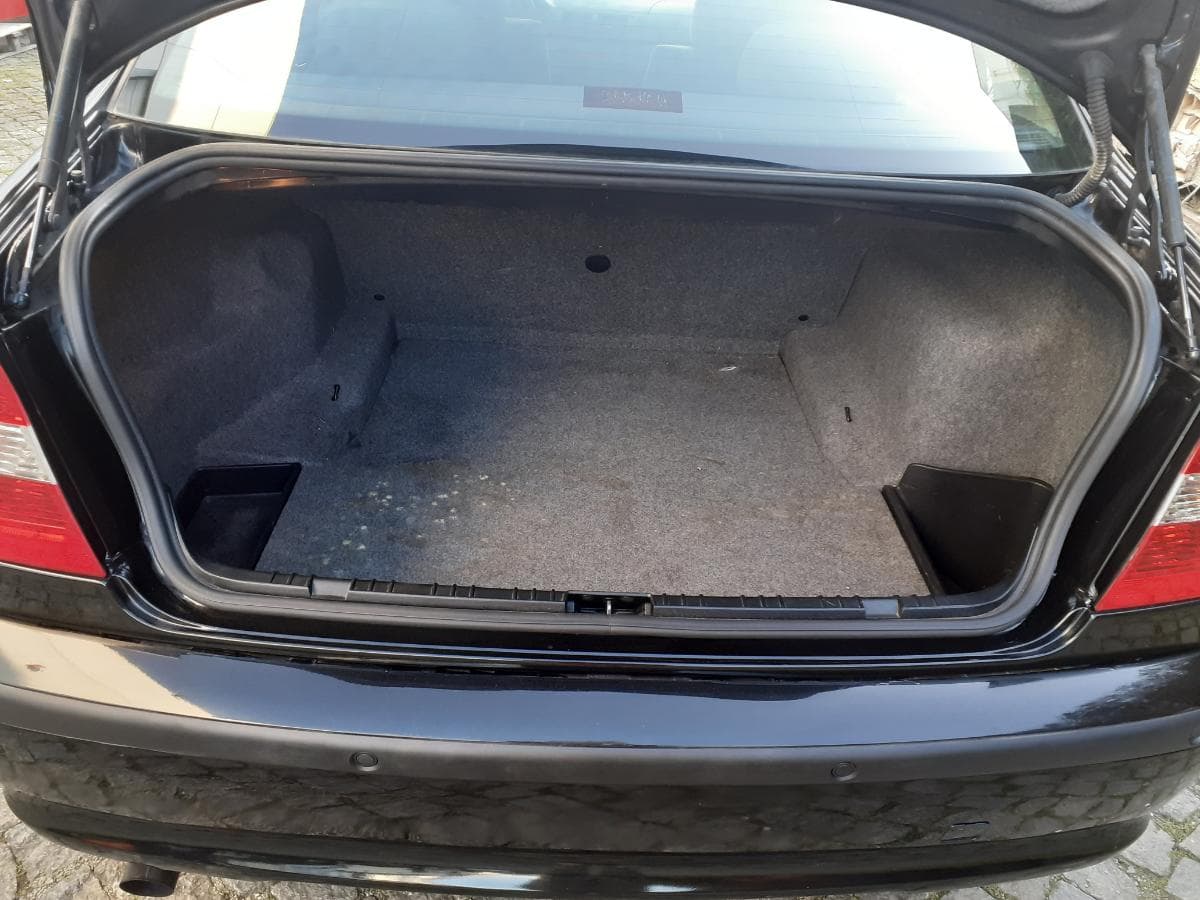 BMW 316i · Ano 2003 — imagen 16