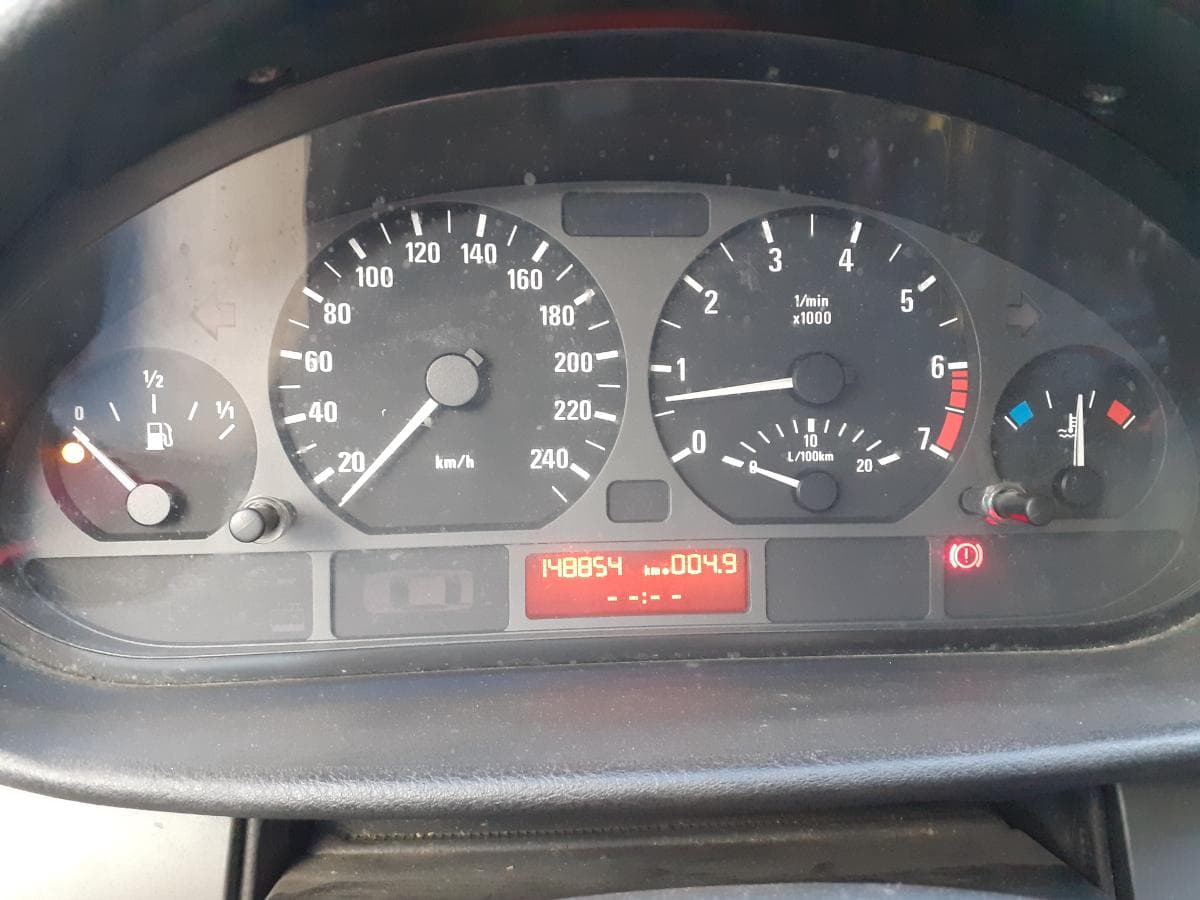 BMW 316i · Ano 2003 — imagen 13