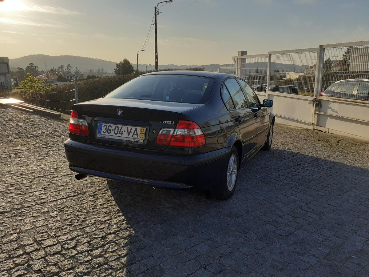 BMW 316i · Ano 2003 — imagen 6