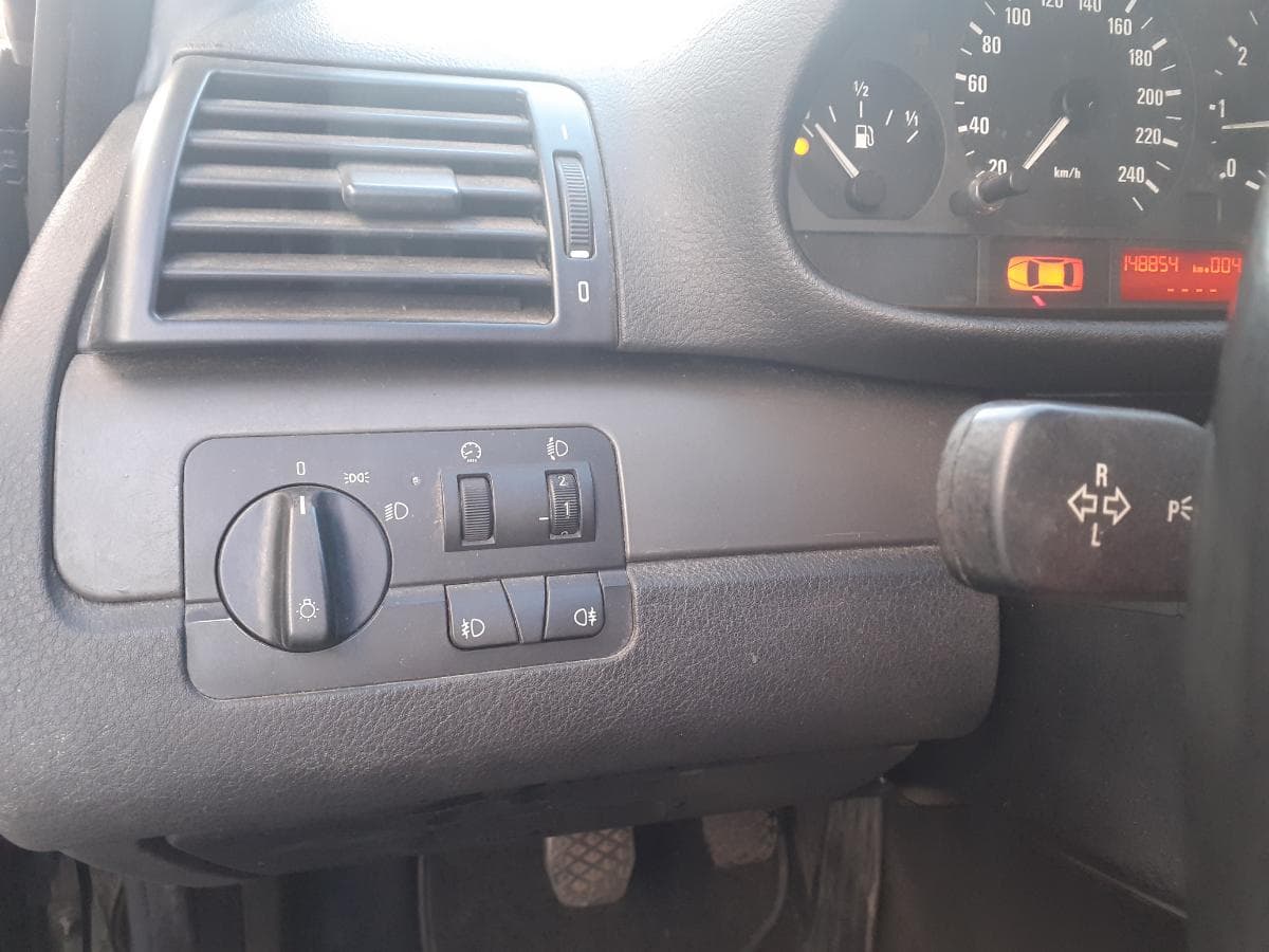 BMW 316i · Ano 2003 — imagen 14