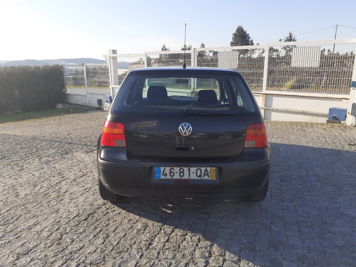 Volkswagen Golf IV · Ano 2000 — imagem 5