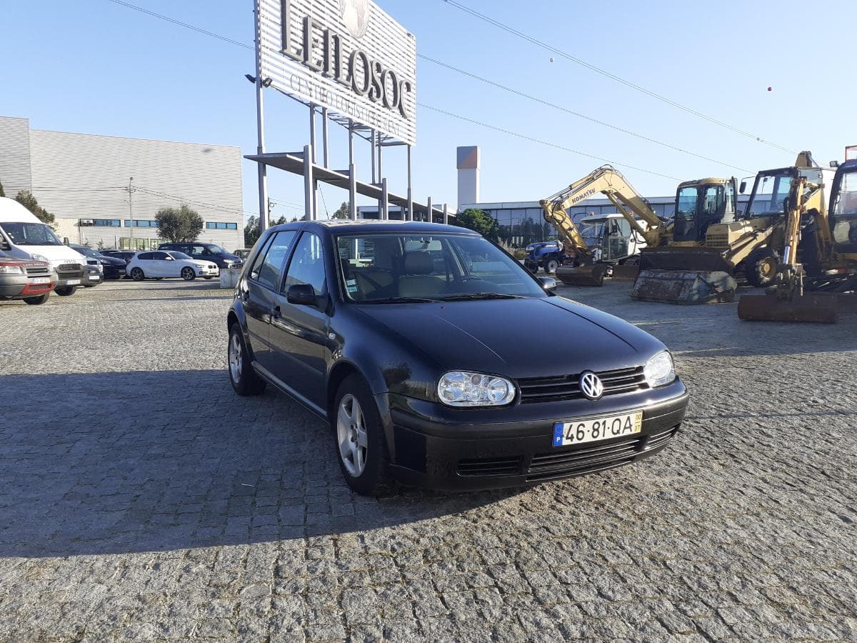 Volkswagen Golf IV · Ano 2000 — imagem 1