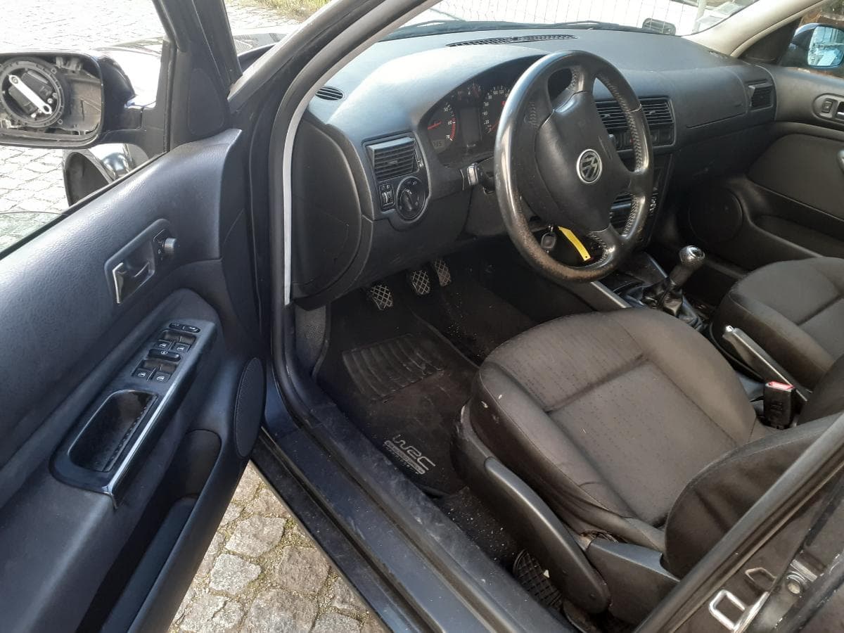 Volkswagen Golf IV · Ano 2000 — imagem 7