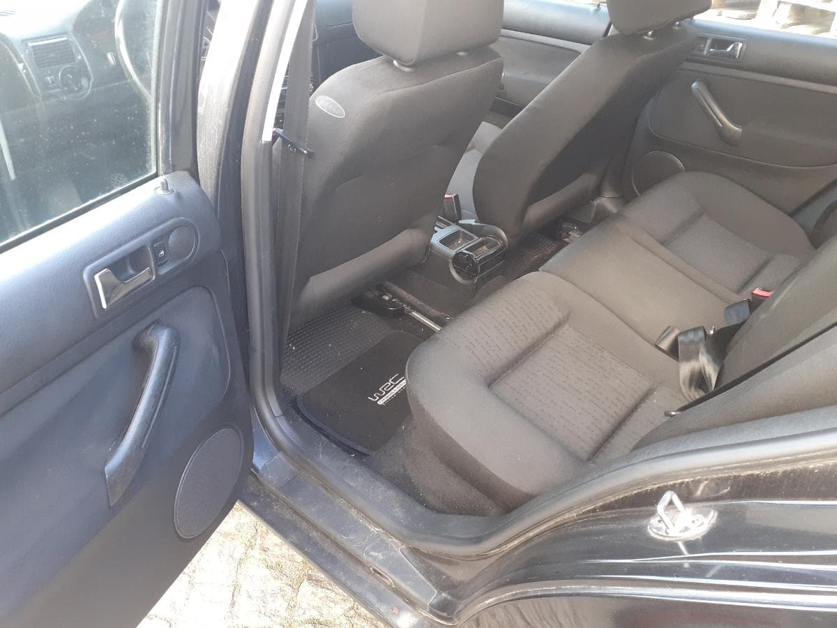 Volkswagen Golf IV · Ano 2000 — imagem 13