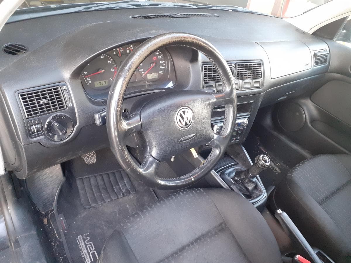 Volkswagen Golf IV · Ano 2000 — imagem 10