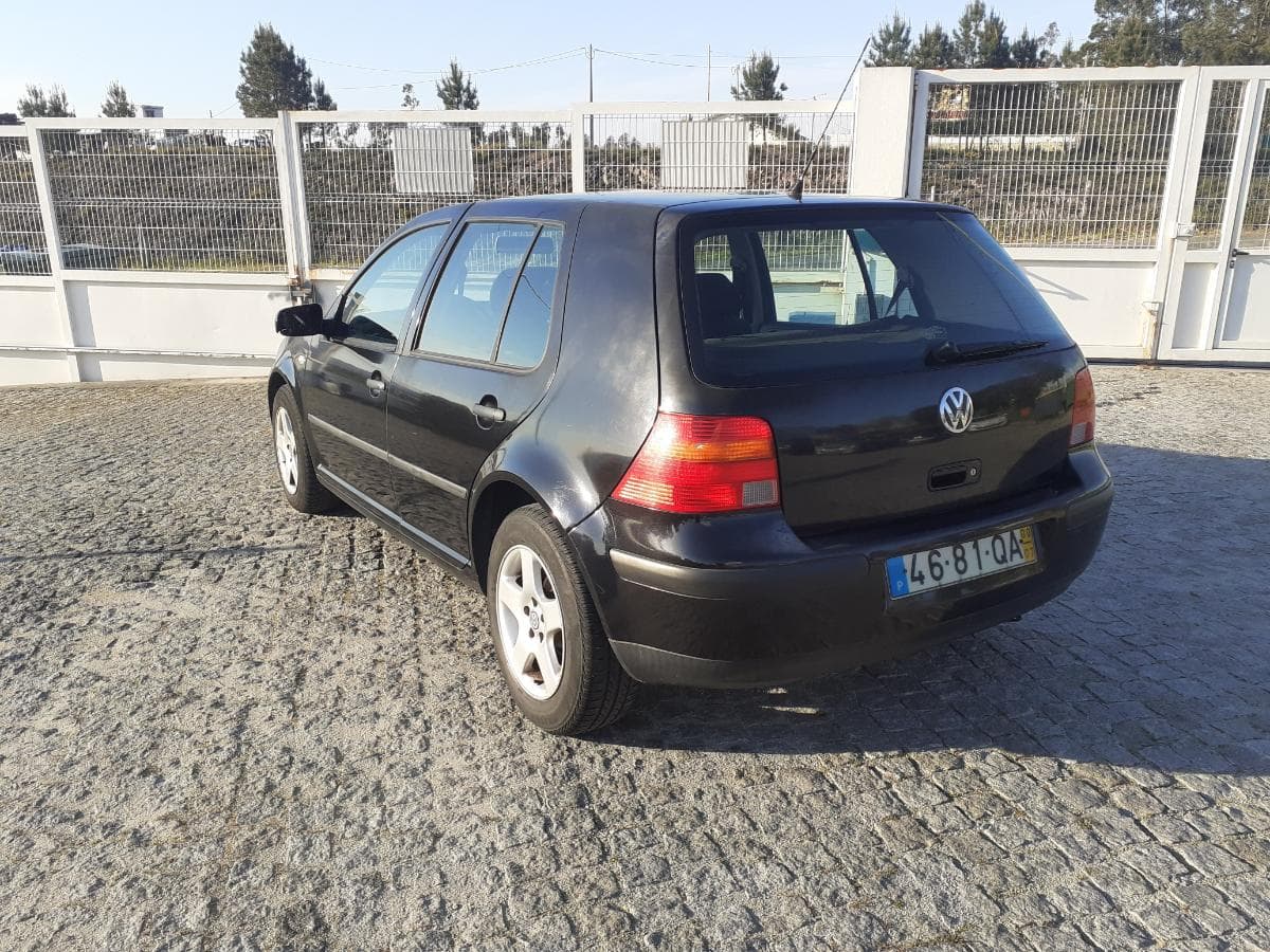 Volkswagen Golf IV · Ano 2000 — imagem 4
