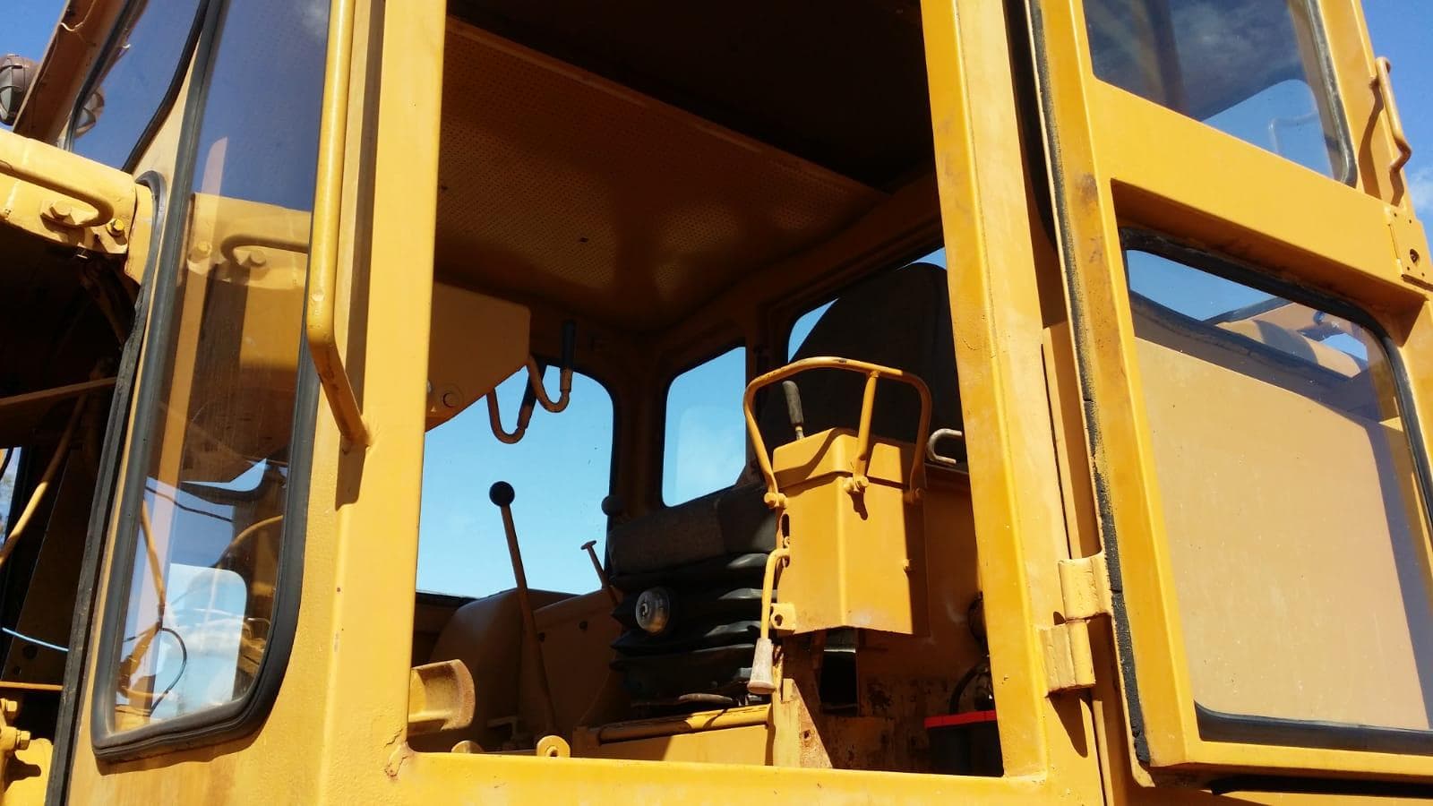 ESPANHA · Bulldocer D9 — imagen 10
