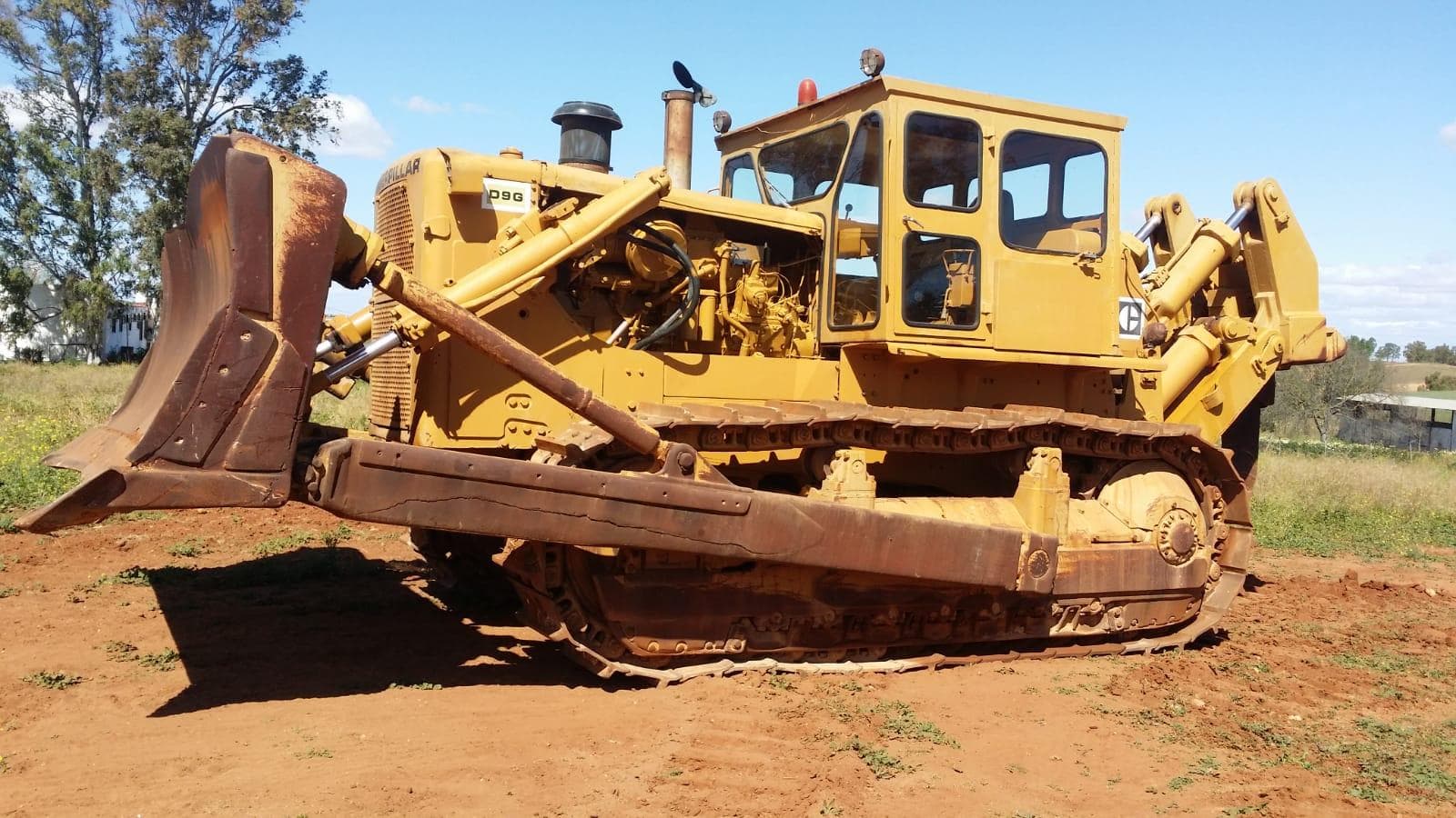 ESPANHA · Bulldocer D9 — imagen 1