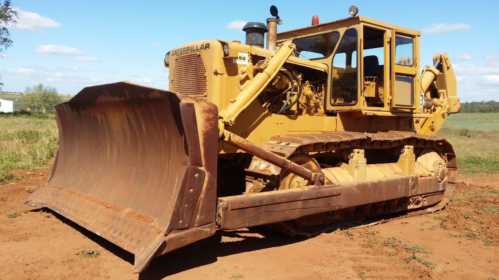 ESPANHA · Bulldocer D9 — imagen 2