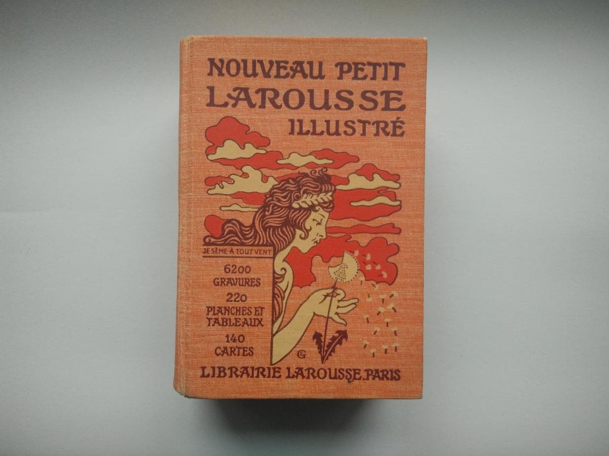 Nouveau Petit Larousse Illustré