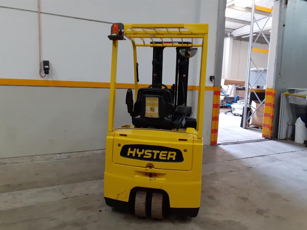 Empilhador Elétrico Hyster — imagem 5