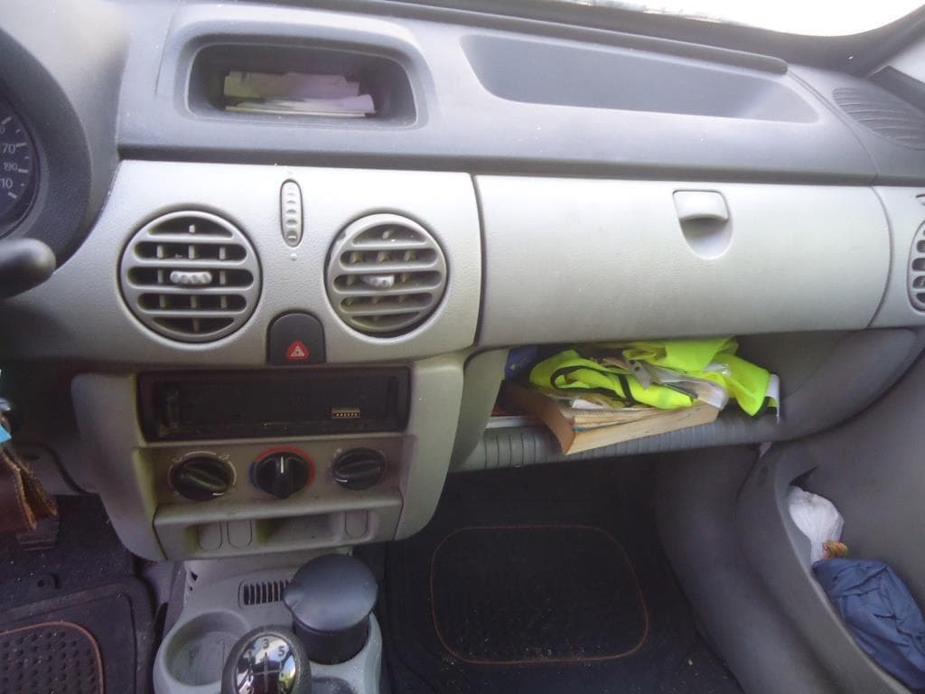 Renault Kangoo · 2006 — imagen 11