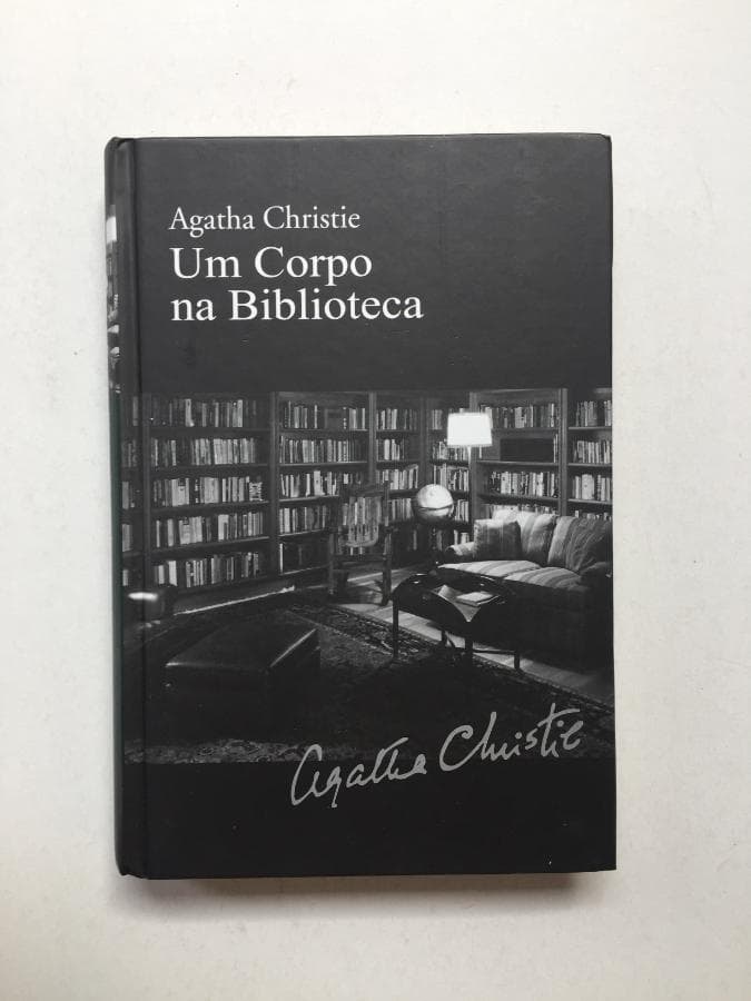 Um Corpo na Biblioteca · Agatha Christie — image 1