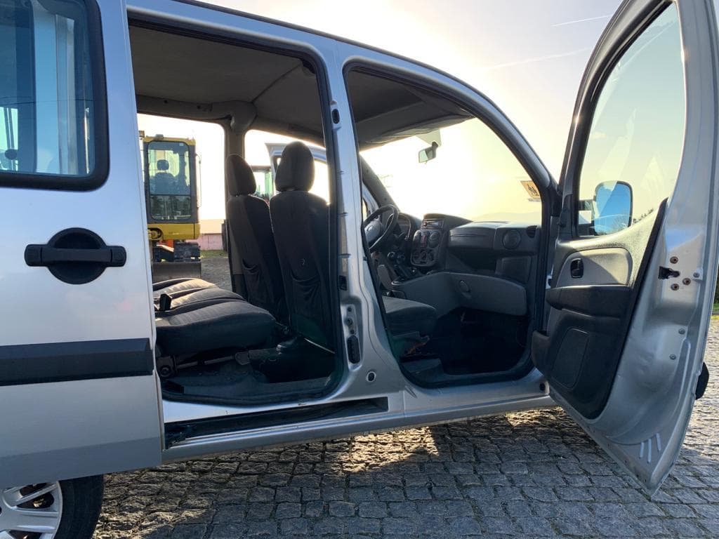 Fiat Doblo · 7 lugares — imagem 16