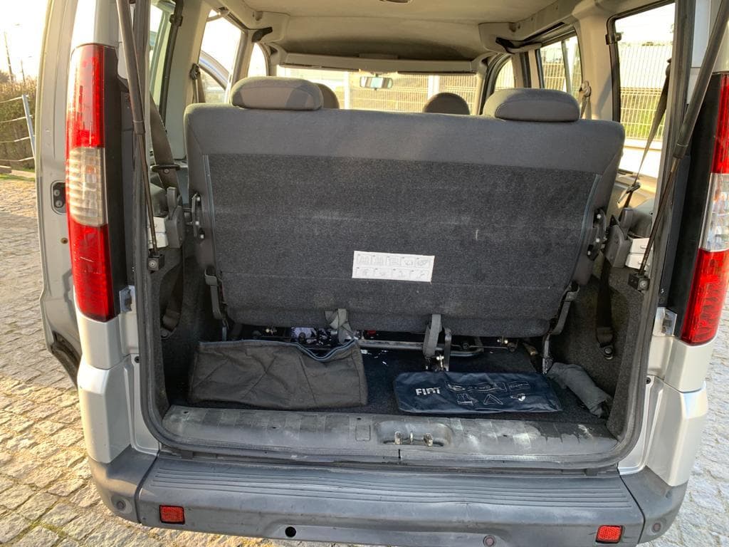 Fiat Doblo · 7 lugares — imagem 14