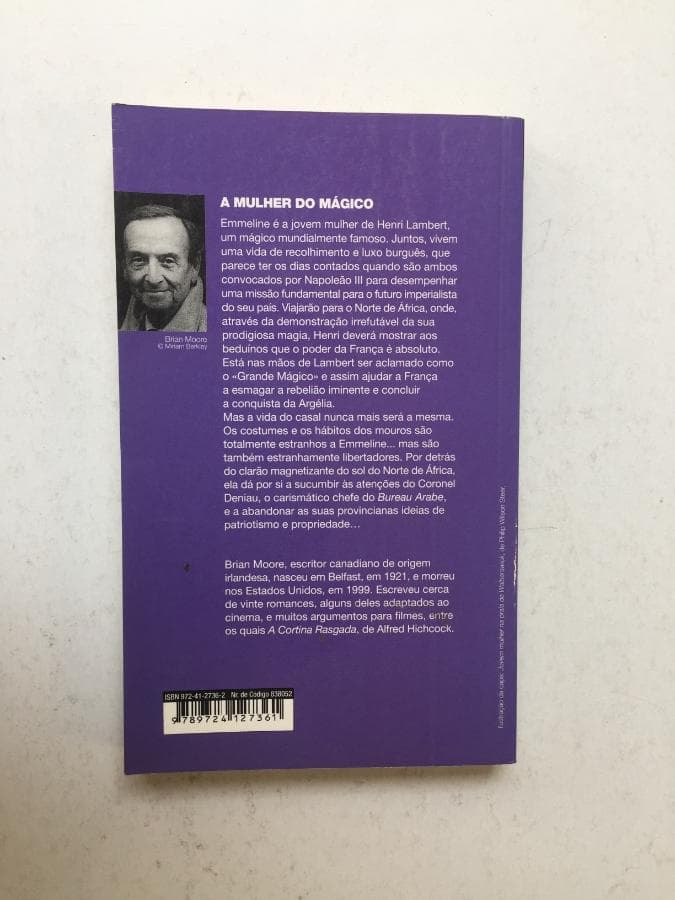 A Mulher do Mágico · Brian Moore — imagem 3