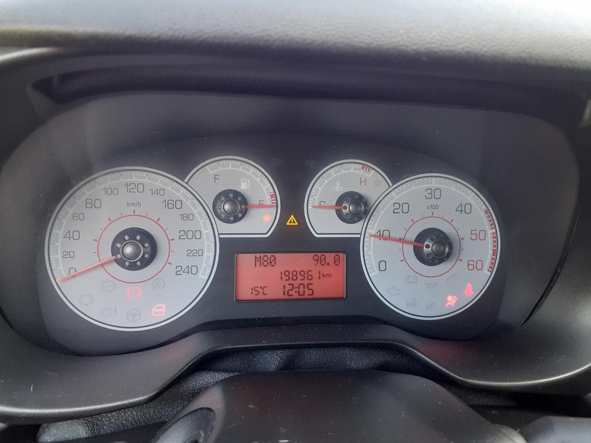 Fiat Punto · Ano 2007 · Design Giugard — imagen 11