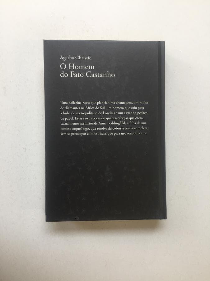 O Homem de Fato Castanho — image 3