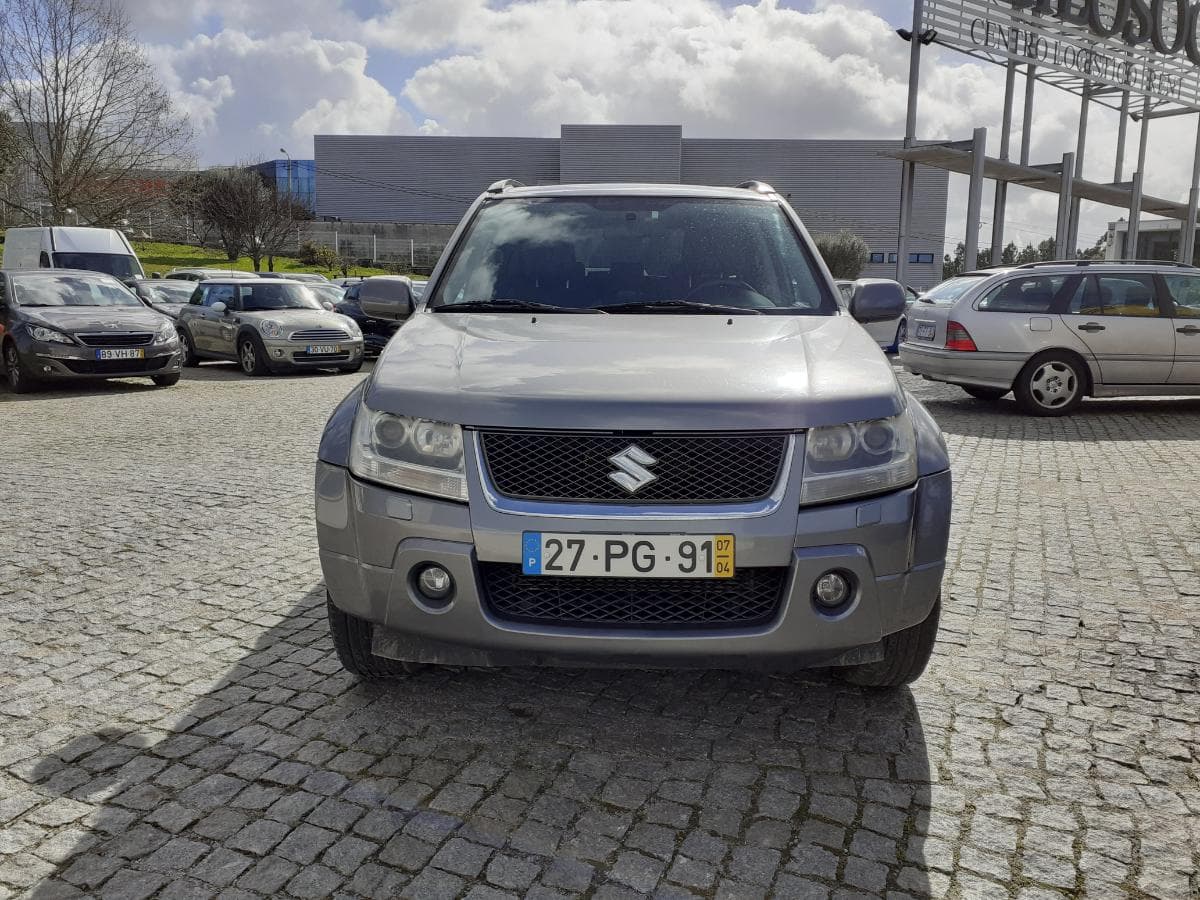 Suzuki Grand Vitara 1.9 DDIS · Ano 2007 — imagem 2