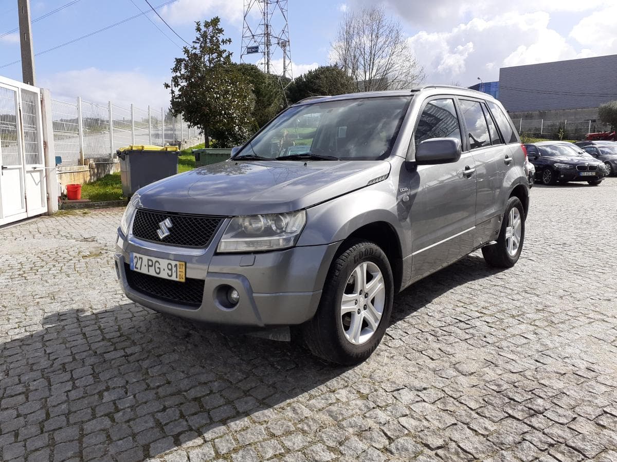Suzuki Grand Vitara 1.9 DDIS · Ano 2007 — imagem 3