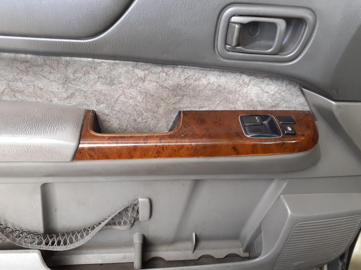 Nissan Patrol GR 2.8TD · Ano 2000 — imagen 9