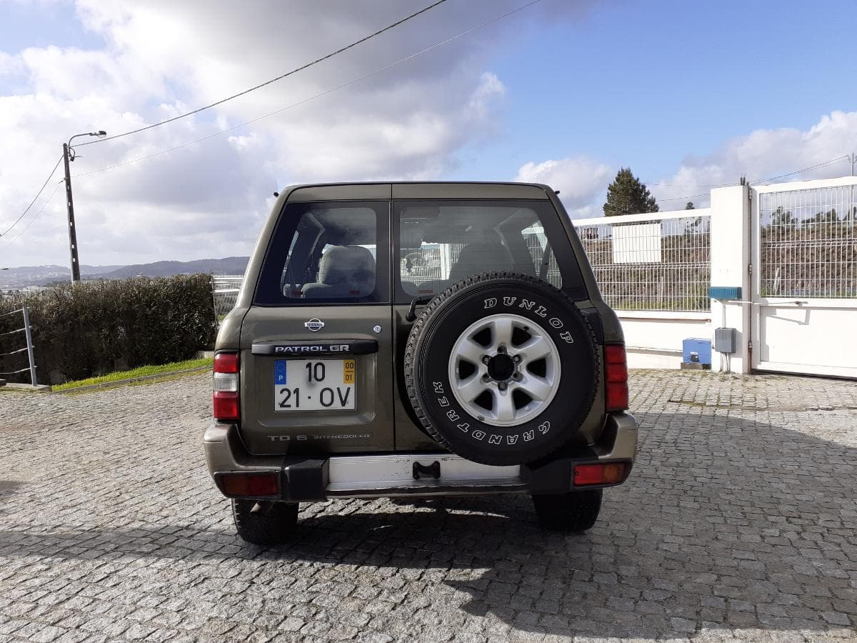 Nissan Patrol GR 2.8TD · Ano 2000 — imagen 5