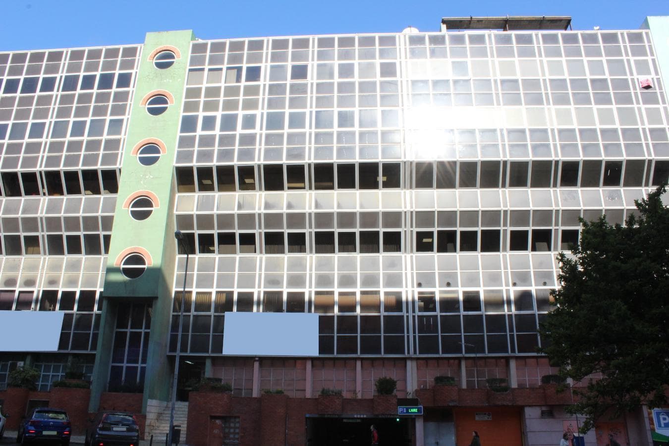 Escritórios + 4 Lugares de Garagem · Lisboa — imagem 1