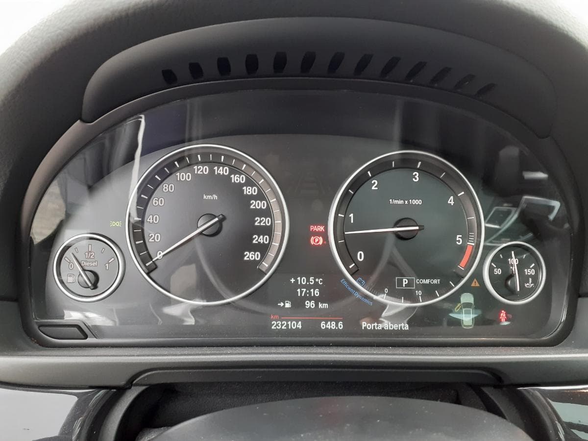 BMW 535 D · Ano 2011 — imagem 12