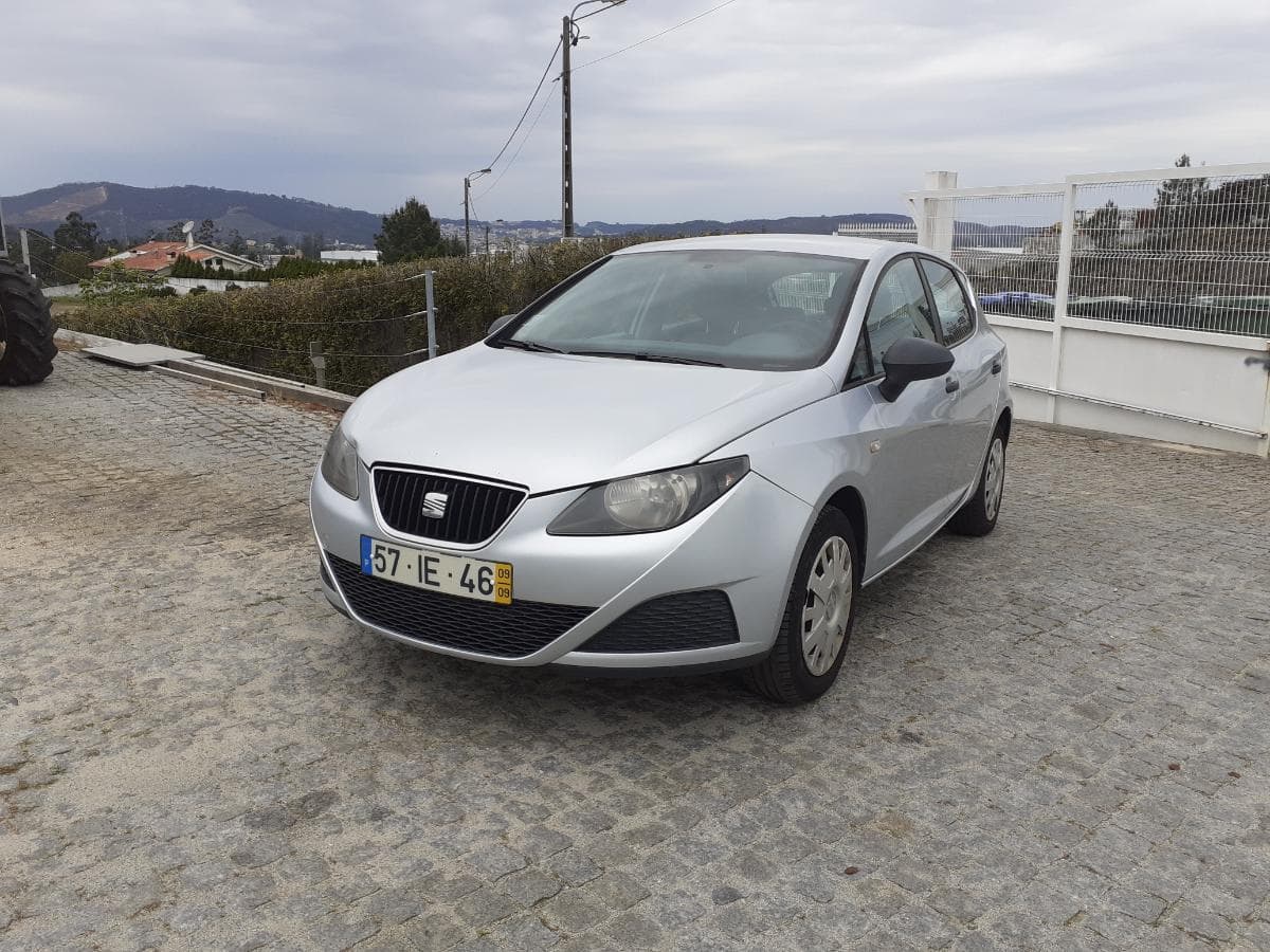 Seat Ibiza 1.6 TDI · Ano 2009