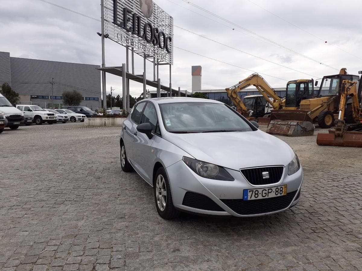 Seat Ibiza 1.4 TDI · Ano 2008 — imagem 1