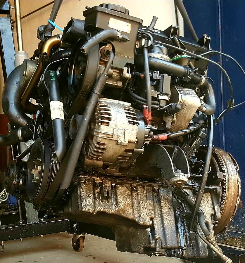 Motor BMW 3 Series 320D 204 D4 Touring — imagem 2