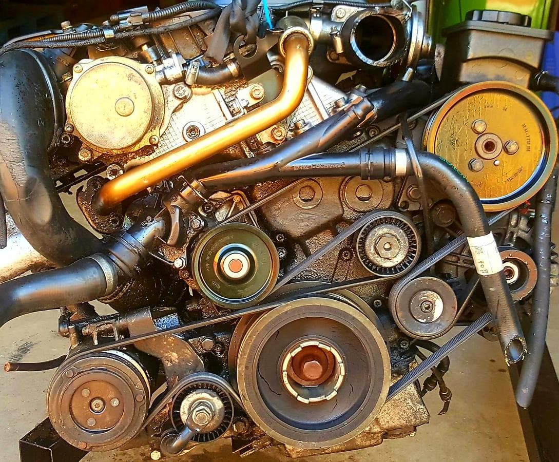 Motor BMW 3 Series 320D 204 D4 Touring — imagem 12