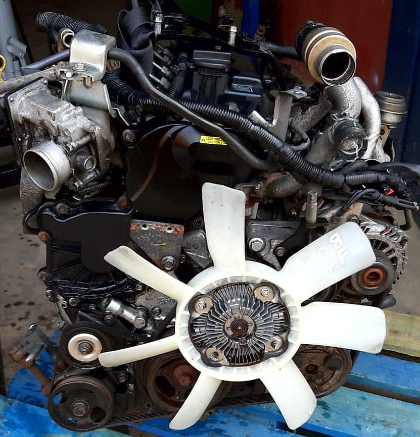 Motores Nissan Cabstar YD25 (TAPA NEGRA) — imagen 4