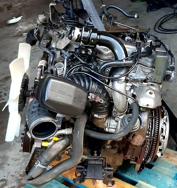 Motores Nissan Cabstar YD25 (TAPA ALUMINIO) — imagem 5