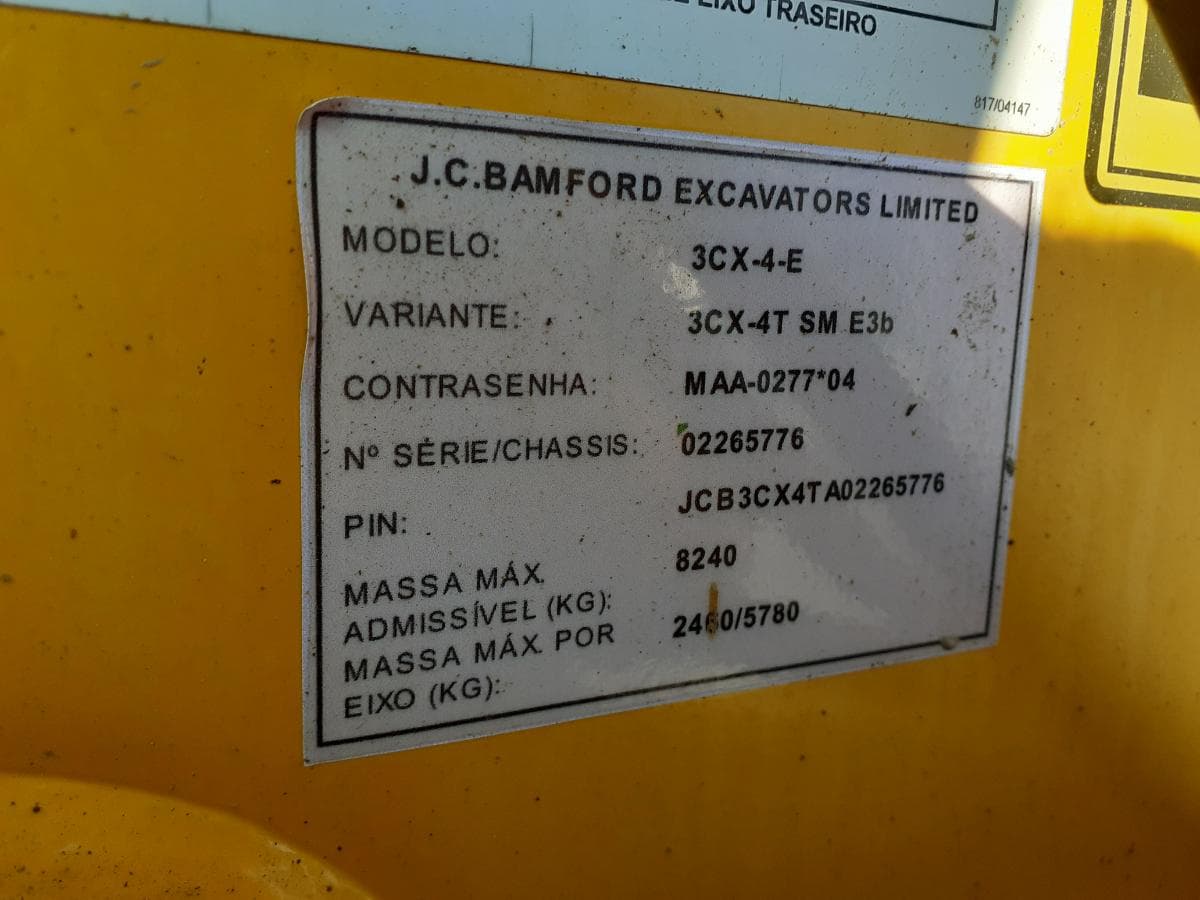 Retroescavadora JCB 3 CX · Ano 2014 — imagem 15