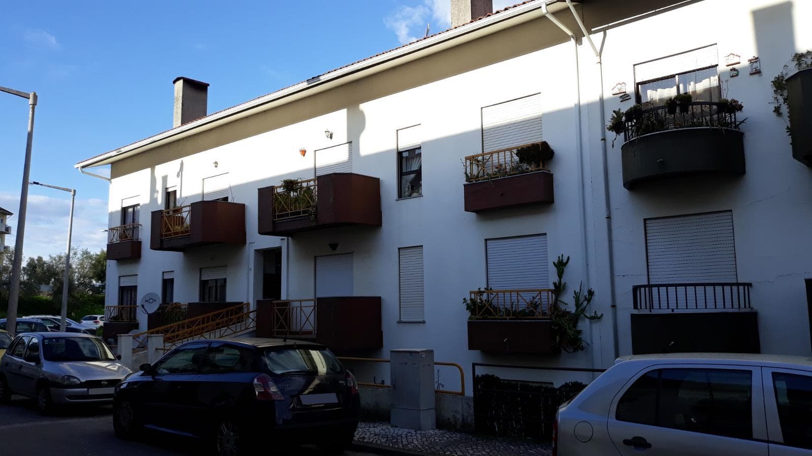 Garagem Fechada + Arrumos · Coimbra — imagem 6