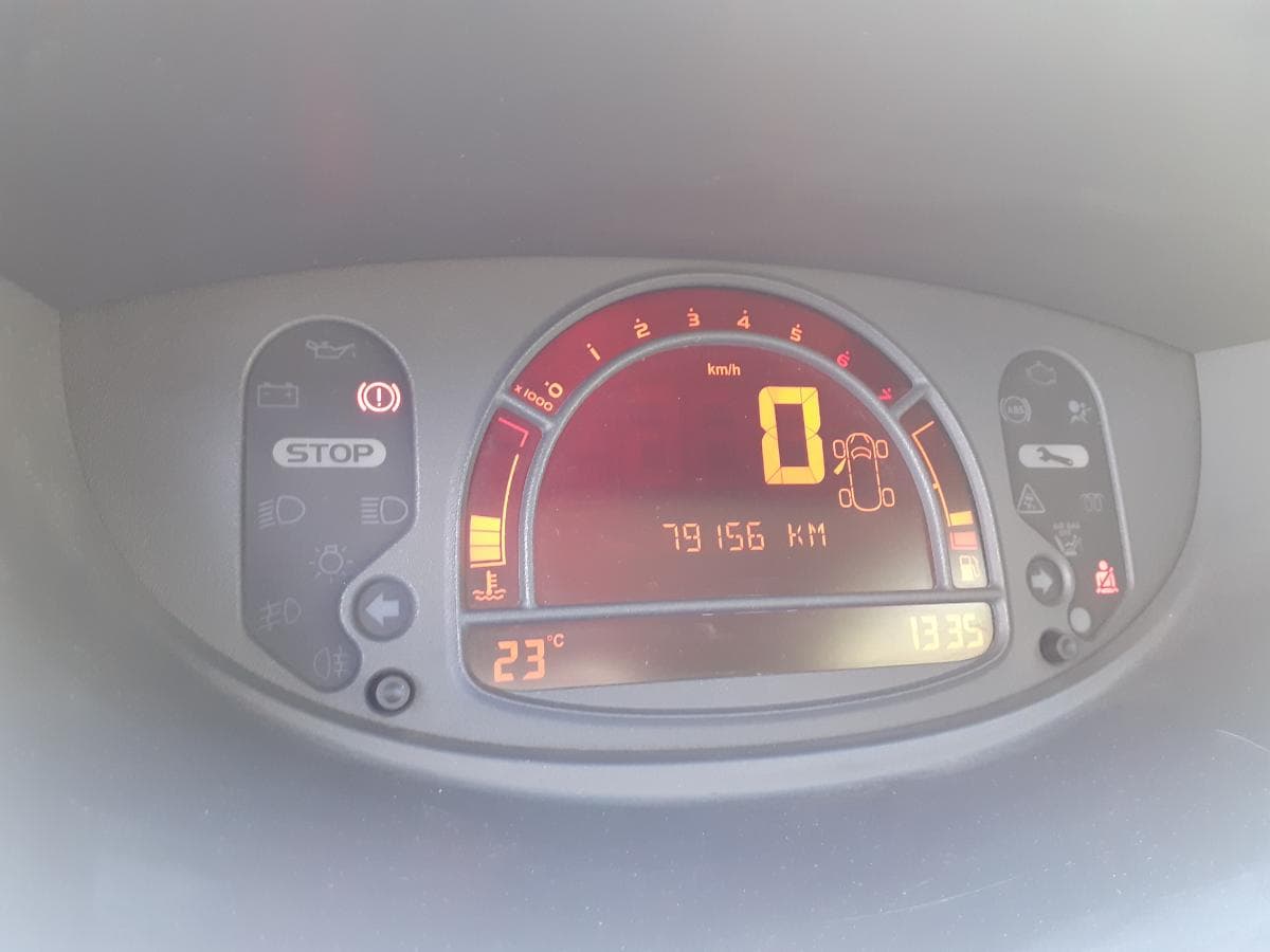 Renault Modus 1.2 16V · Ano 2005 — image 10