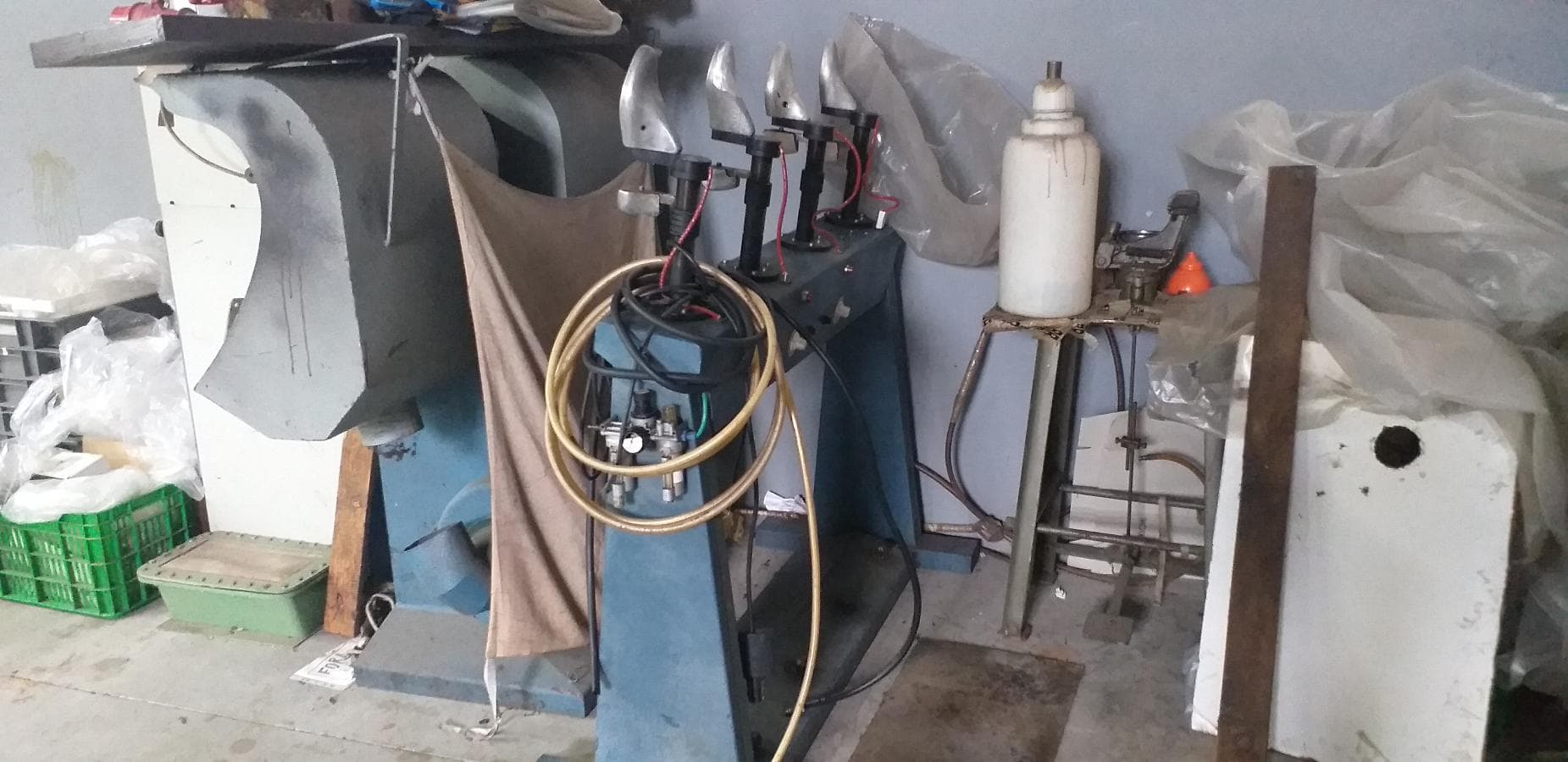 Molding Machine + Various Machines