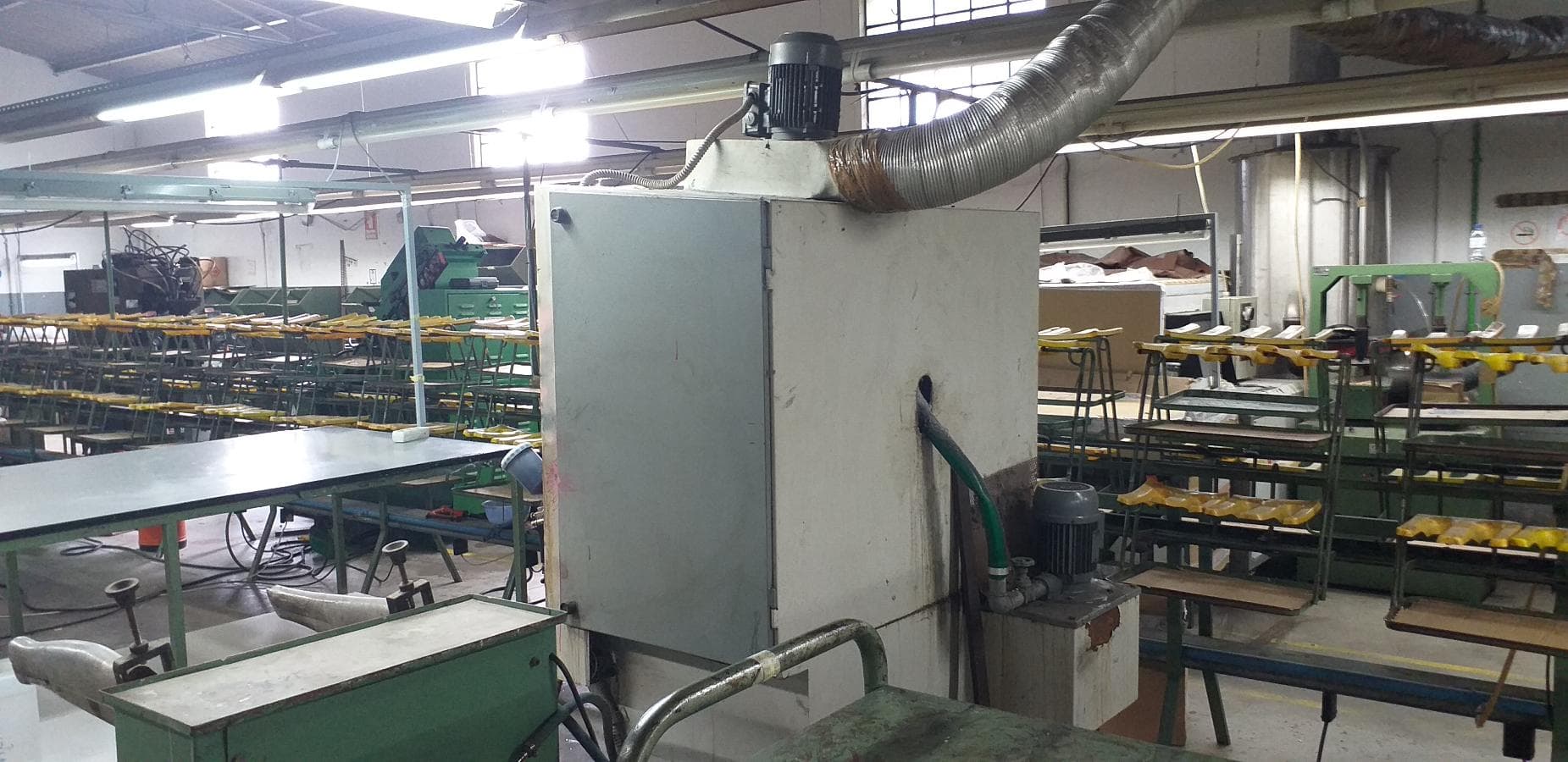 Equipamento p/Indústria de Calçado · Equipamento Diverso — imagem 23
