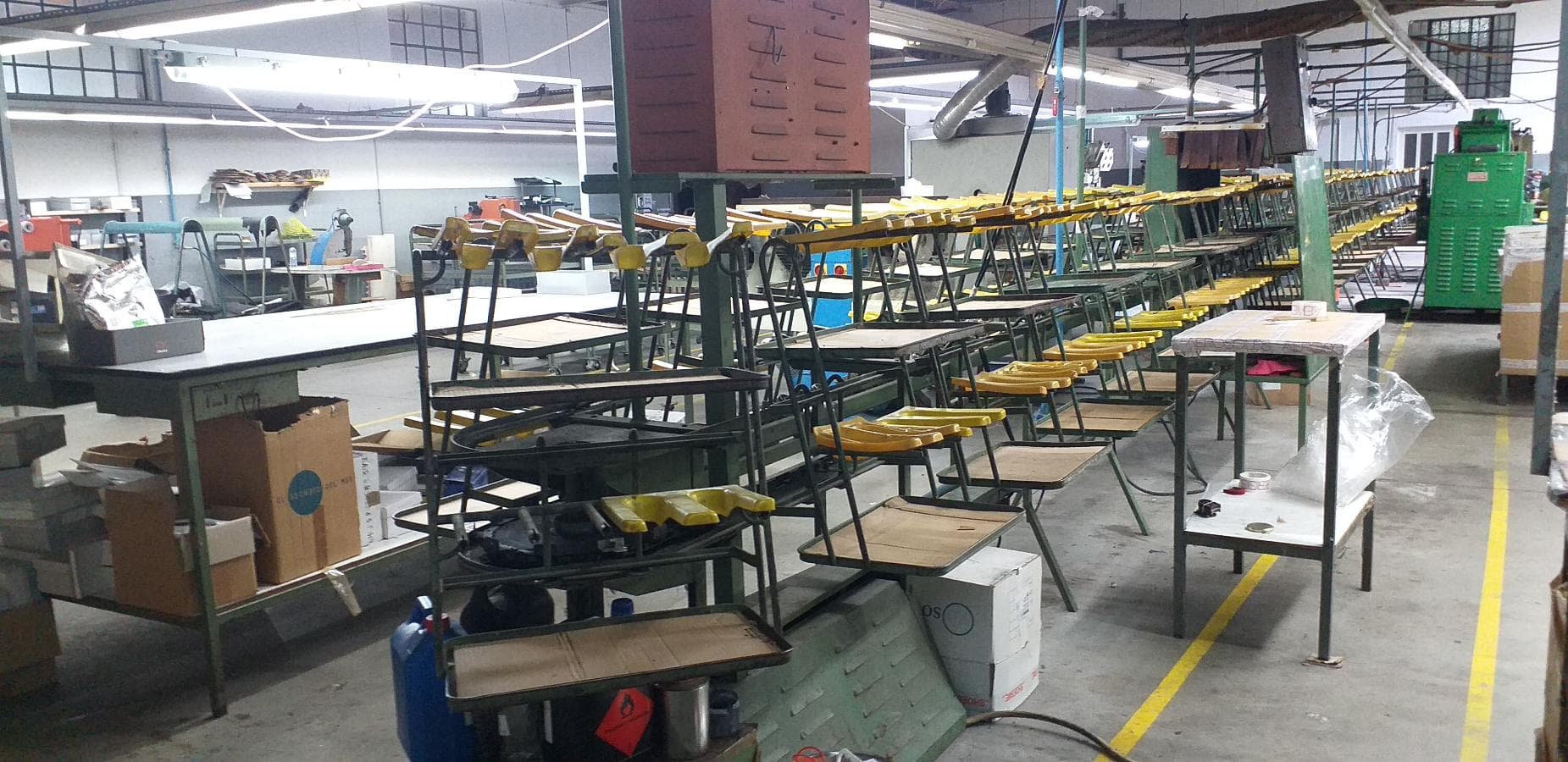 Equipamento p/Indústria de Calçado · Equipamento Diverso — imagem 25