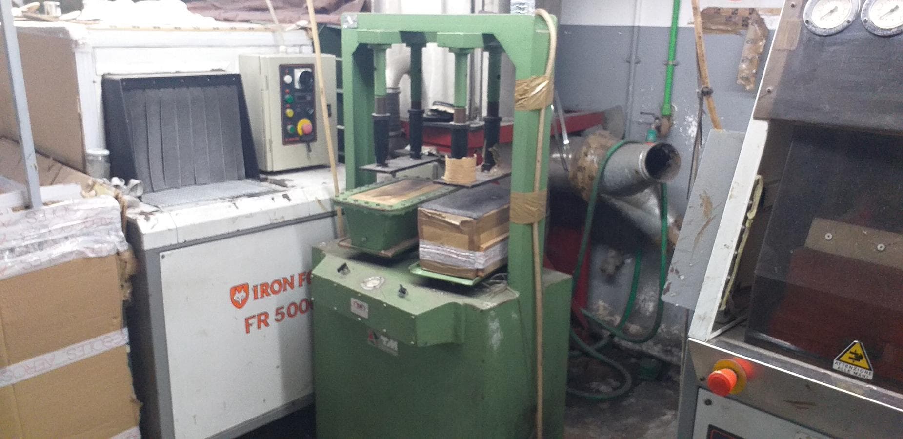 Equipamento p/Indústria de Calçado · Equipamento Diverso — imagem 10