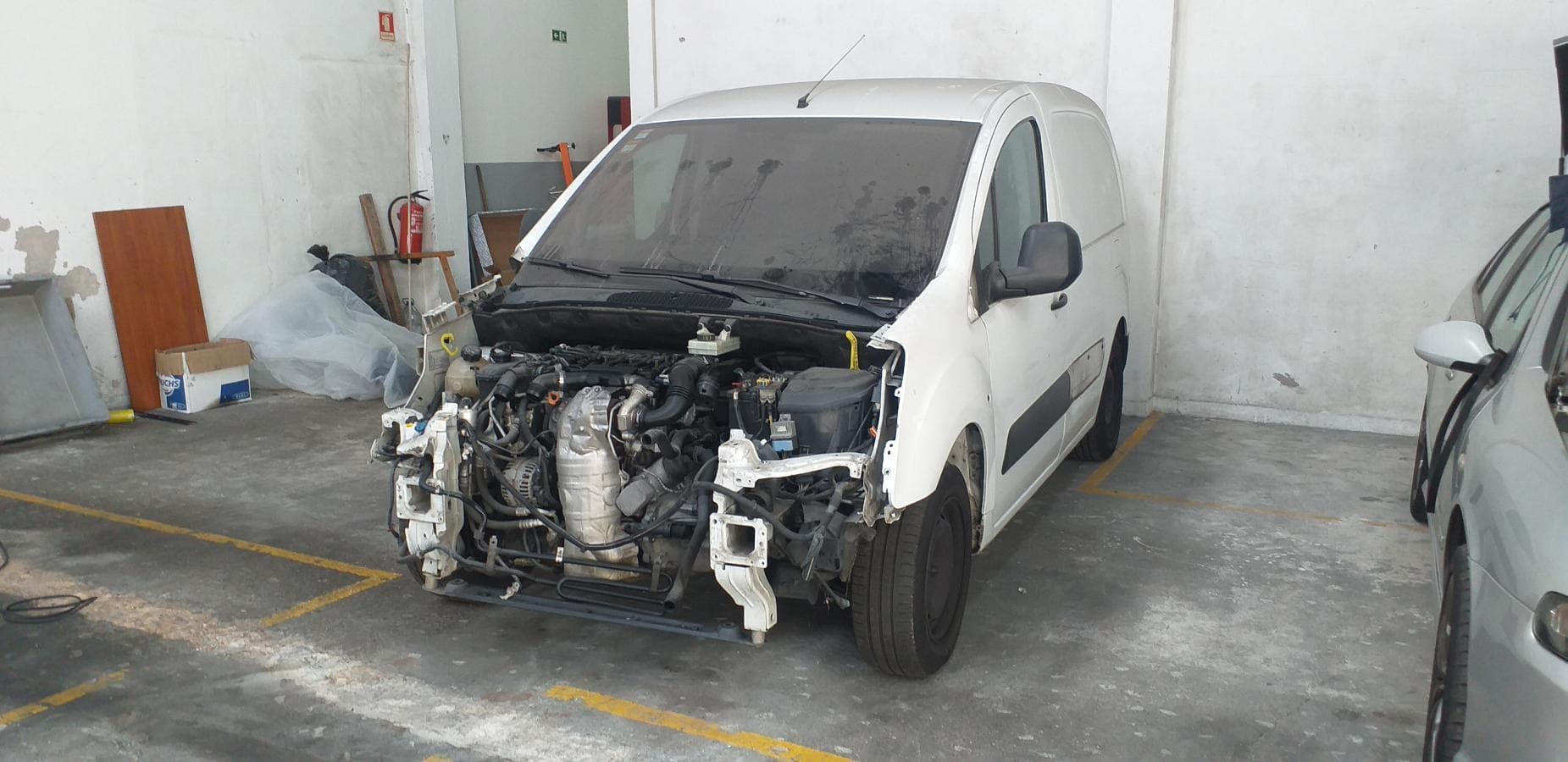 PEUGEOT PARTNER — imagem 2